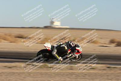 media/Nov-02-2025-CVMA (Sun) [[337aff29ab]]/Race 18-Supersport Middleweight/